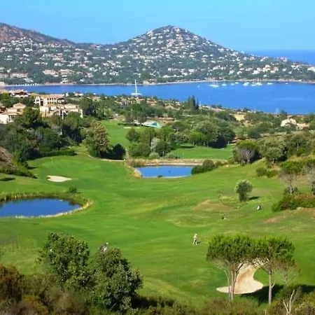 Huuummm C'est La ! Beau T2 Cap Esterel Village Avec Clim ! *